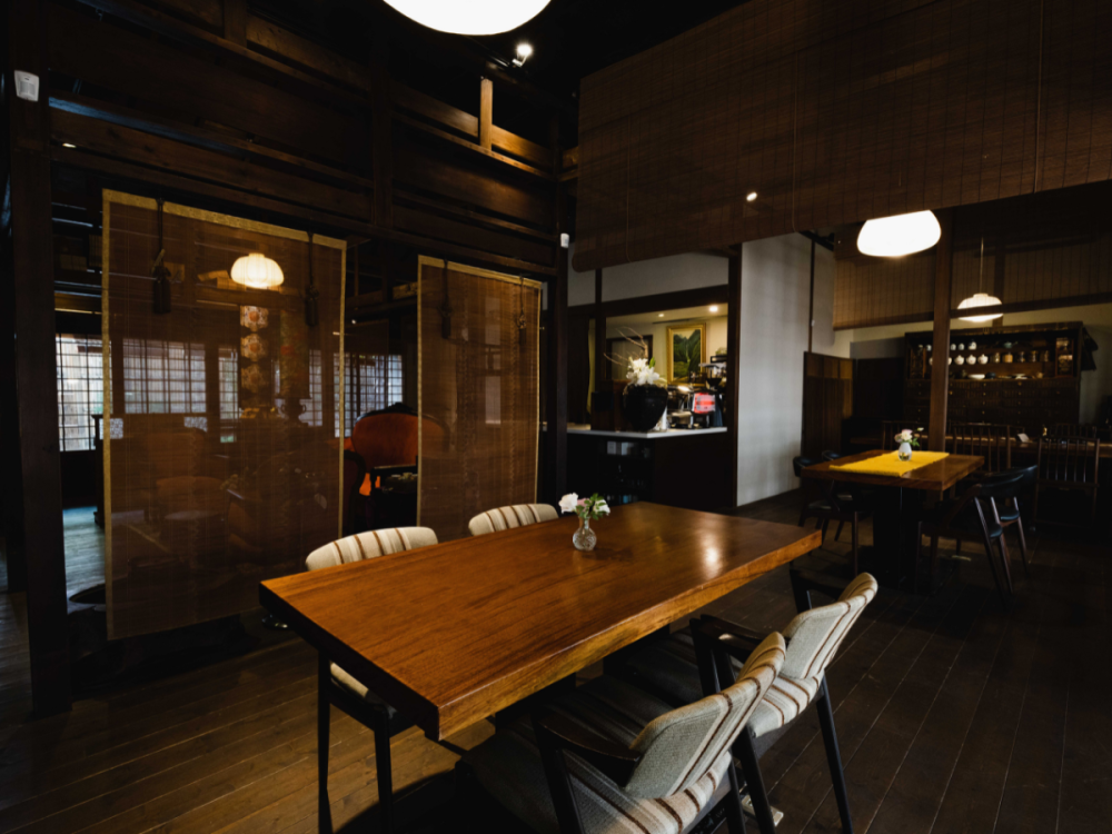 大安區餐廳無二會所用餐空間。