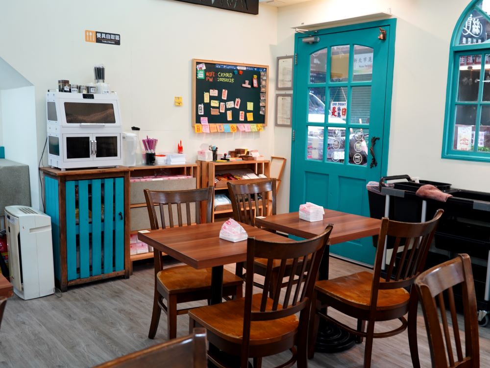 淡水餐廳祥記香港味道內部空間。