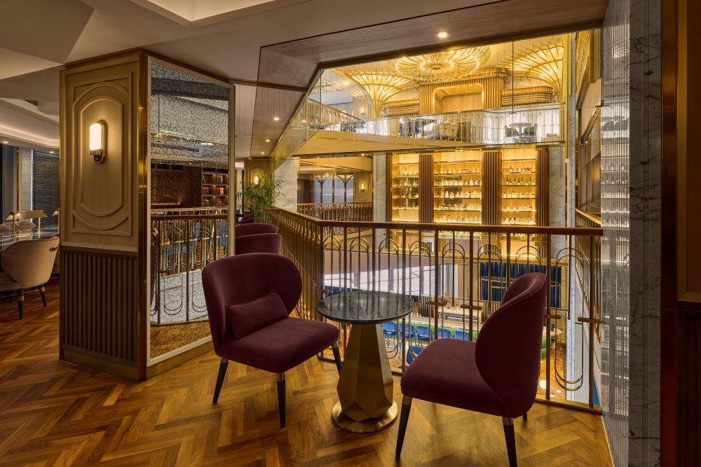 台中 OKU HOTEL 歐酷酒店座位區。