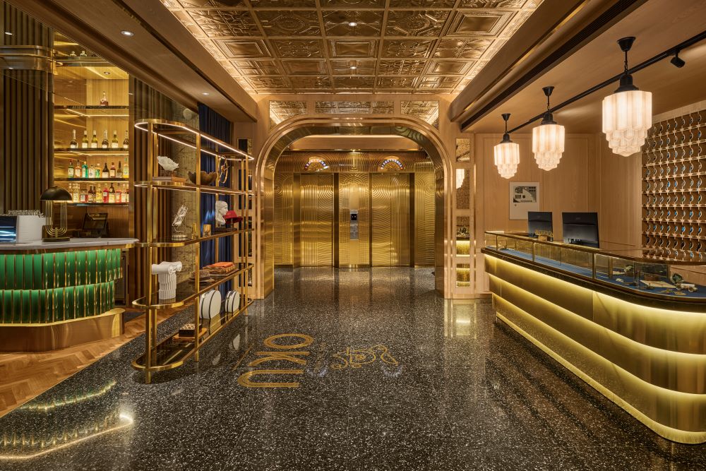 台中 OKU HOTEL 歐酷酒店前台。