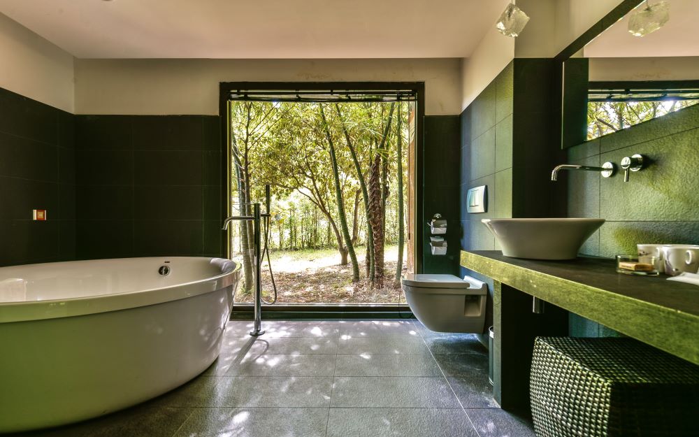 The One 南園人文客棧首創「定點式度假」浴室。