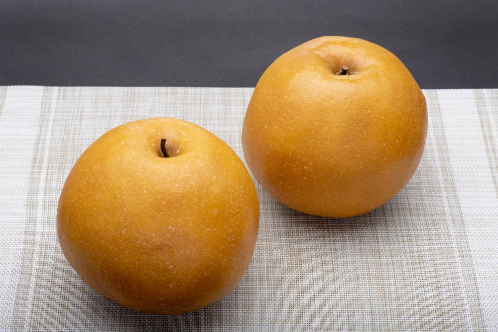 栃木水梨清脆多汁不膩口。