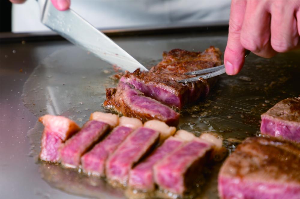 「栃木和牛」油花恰到好處。