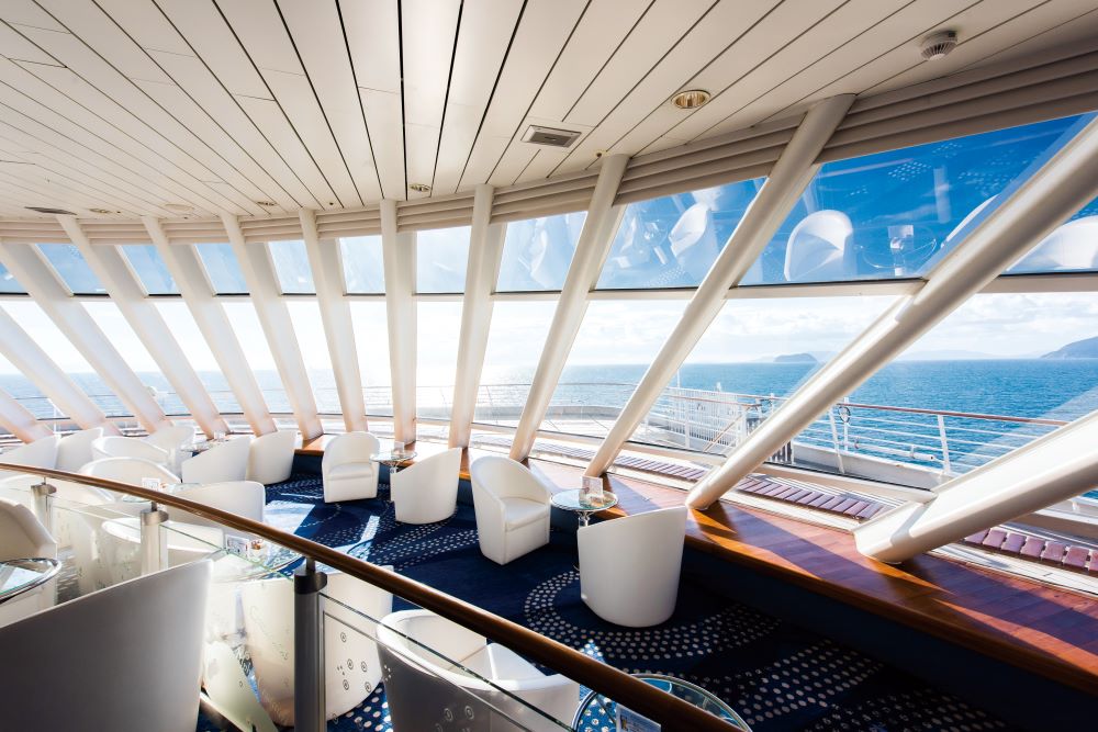 「飛鳥II」遊輪台灣新年航線內部空間。