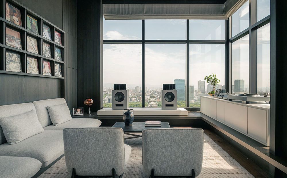 大阪 Ojas 聆聽室內部空間。