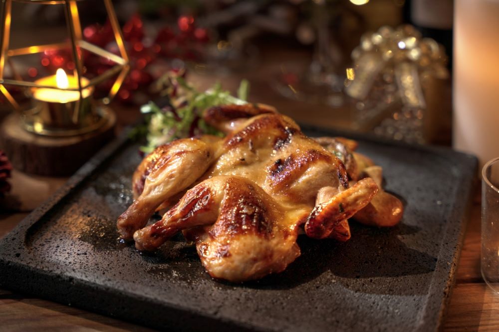 今年聖誕節就到 Ciao 西西里牛排餐酒館享用「聖誕奇幻饗宴」。