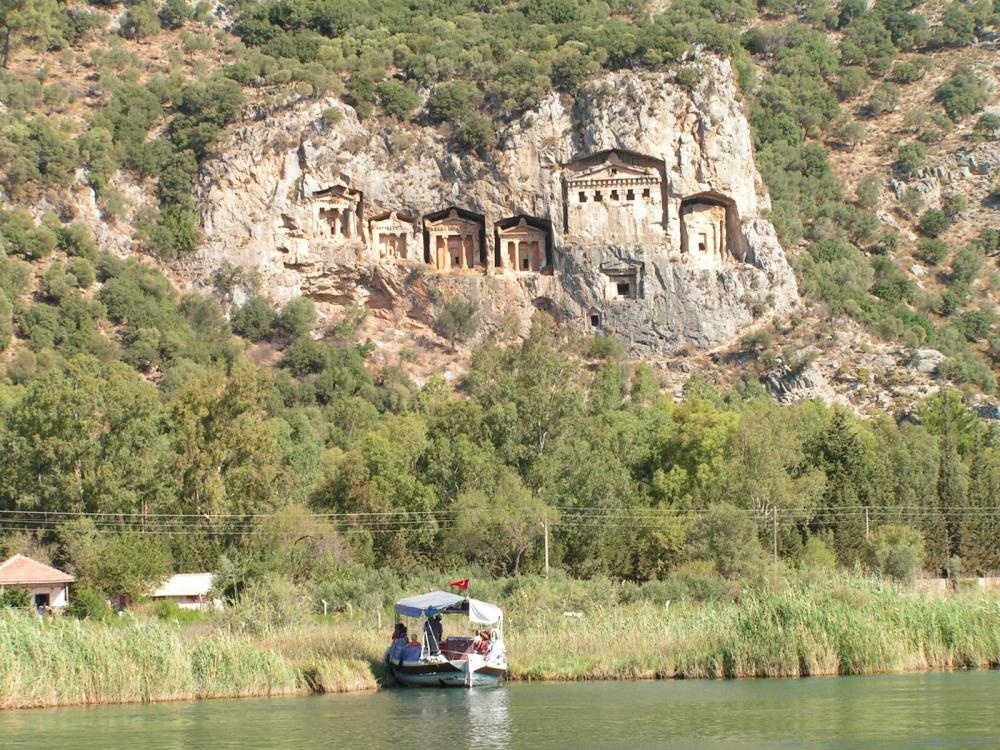 百合以「土耳其東部22天」拿下2024金旅獎。