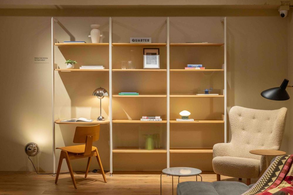 展區 2 | The Library