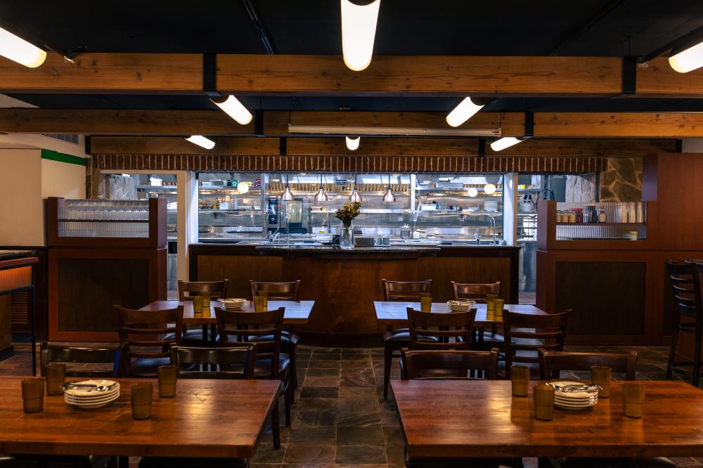  民生早午餐 by 貓下去 空間