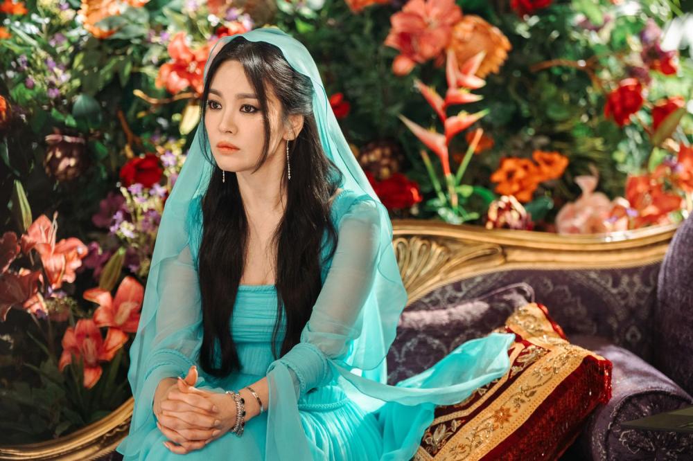 Netflix奇幻韓劇《許願吧，精靈》宋慧喬在杜拜