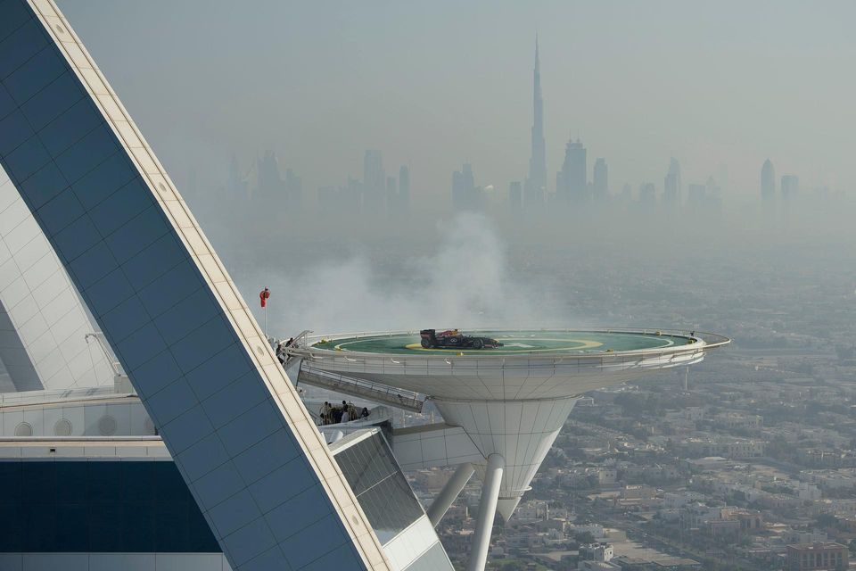 Netflix奇幻韓劇《許願吧，精靈》在杜拜卓美亞帆船酒店