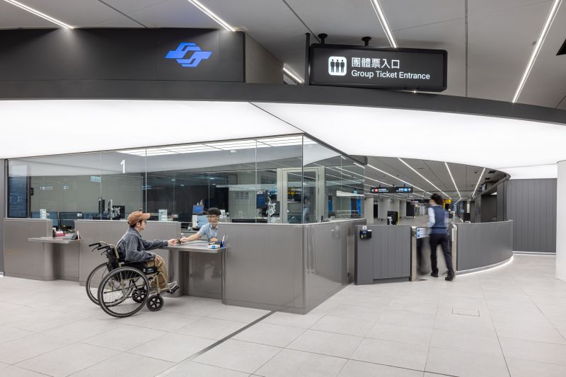 打造發光「圓弧服務盒」