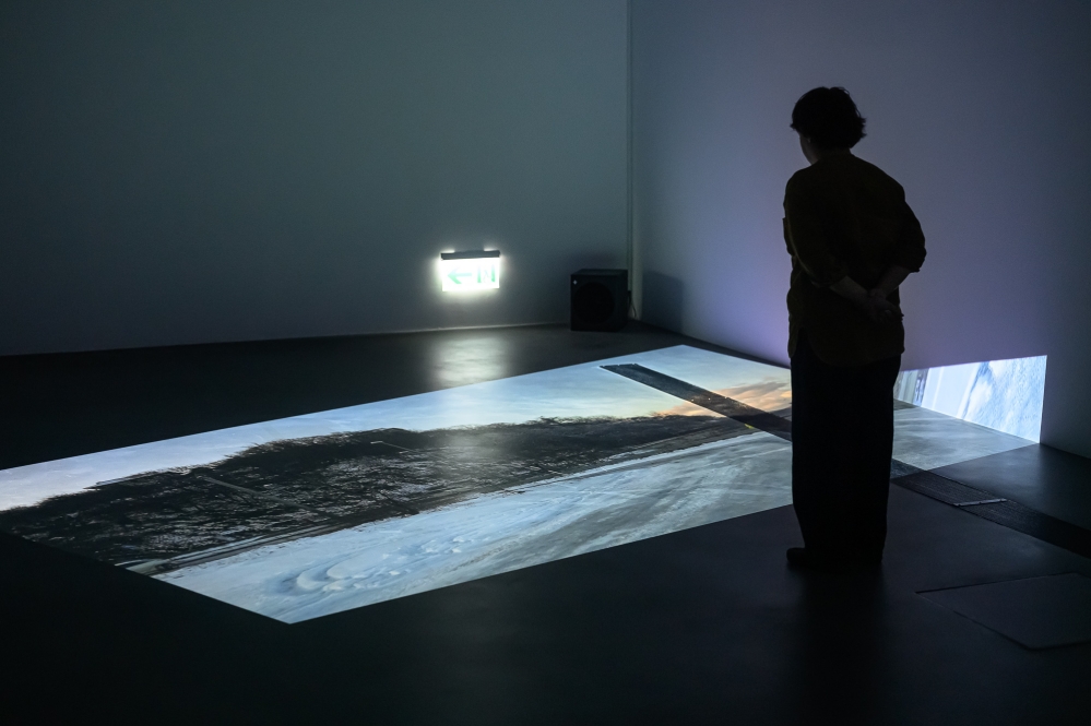 新北市美術館 4A 計畫空間推出「如果這都不算 AI，我有什麼好 BI？」