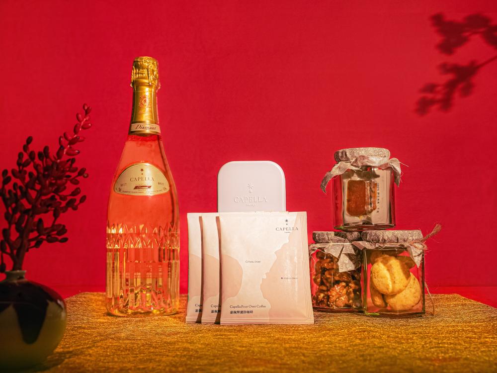 限量新春禮盒與雙節慶甜點 