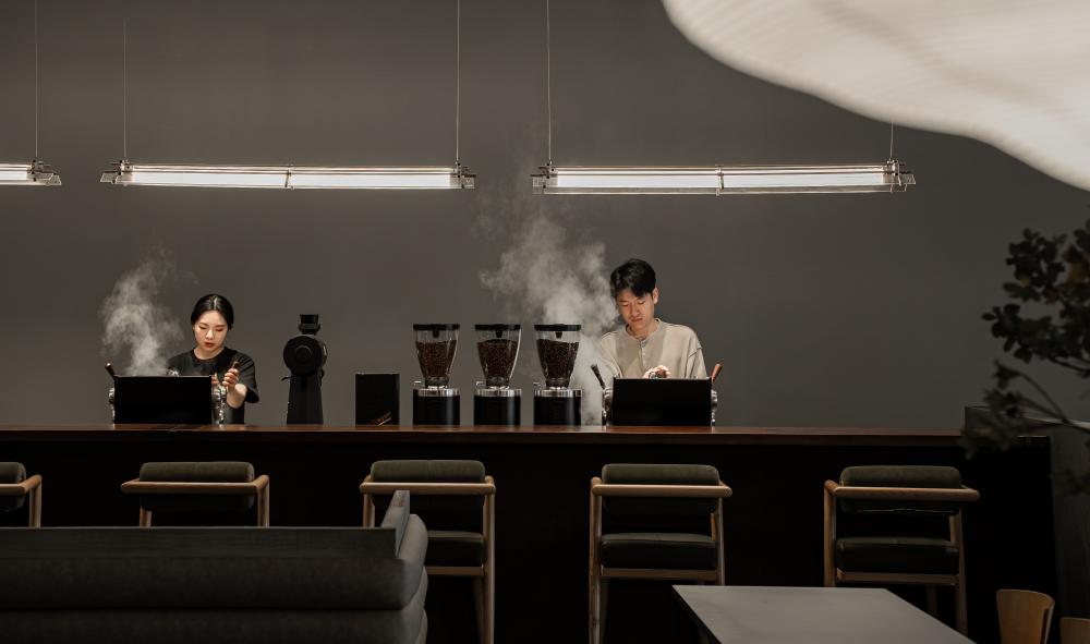 DUM DUM ╳ Phase Coffee