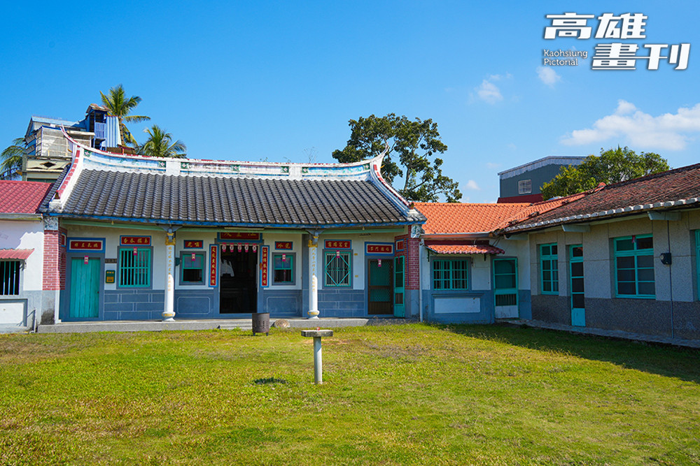 黃家伙房維護良好，保存了客家傳統建築形式。
