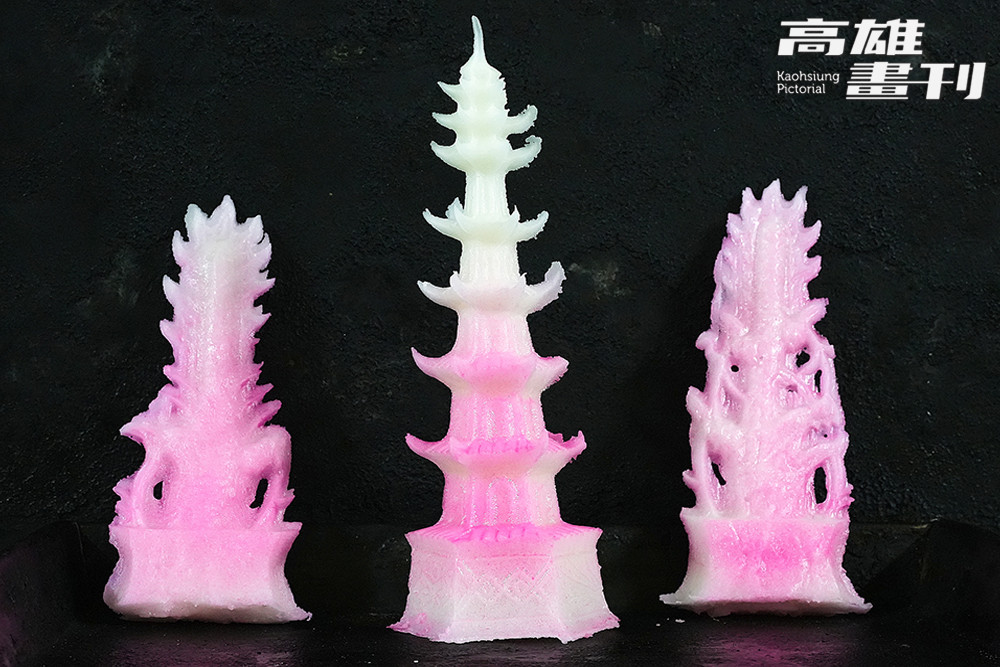 糖製佛塔或龍鳳塔紋飾細緻，可保存一年之久。