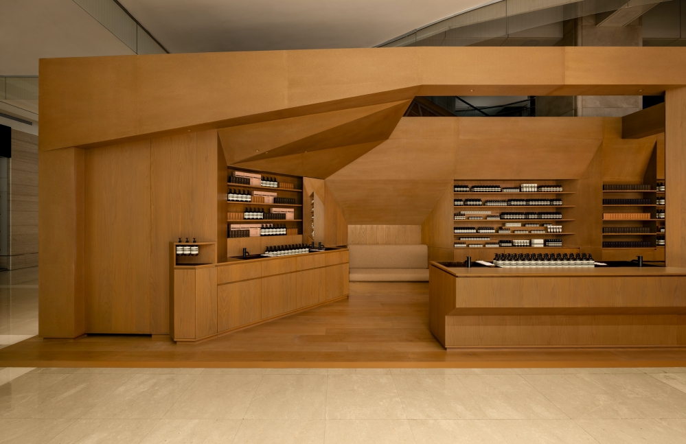 Aesop 新光三越台南西門店——遷址重新開幕