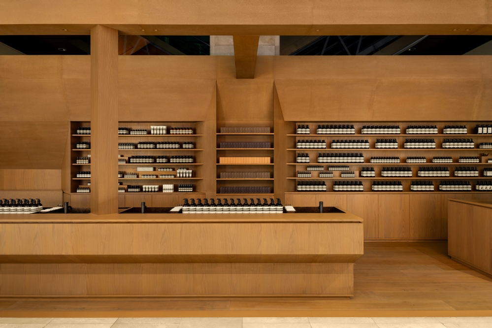 Aesop 新光三越台南西門店——遷址重新開幕