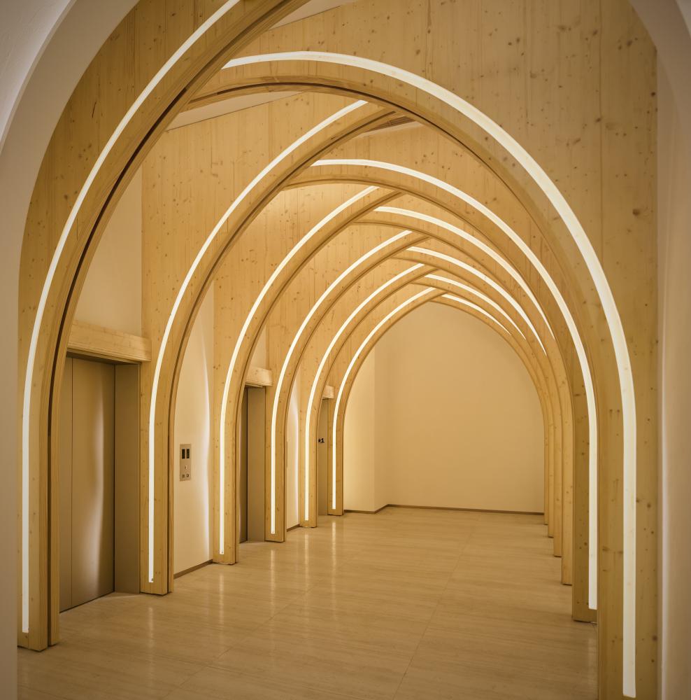 嵨開安旅一樓空間