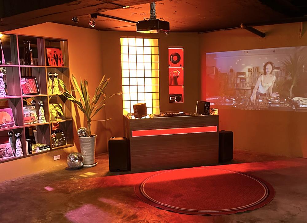 透過Lava約見面，Sitdown Taipei 將送出特調給App使用者。（圖：Sitdown T