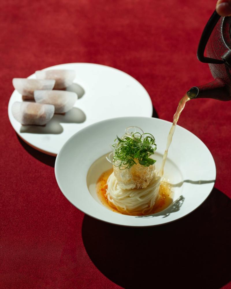 Circum- 2026 年首波全新季節菜單，以生活為源，以新視角探索歲月沉澱的風味，從非遺料理回望