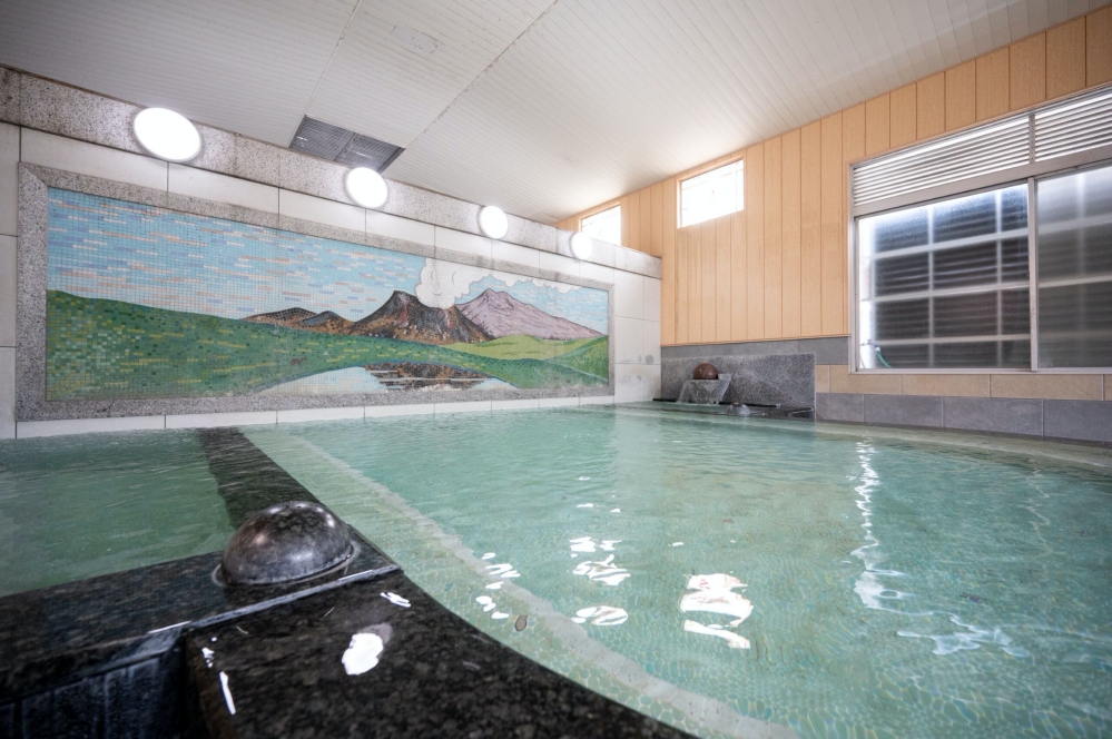 春節遊九州首選 親子寒假必訪的五大提案 熊本菊池市「親子五感體驗」：採草莓、手作熊本熊和菓子超療癒