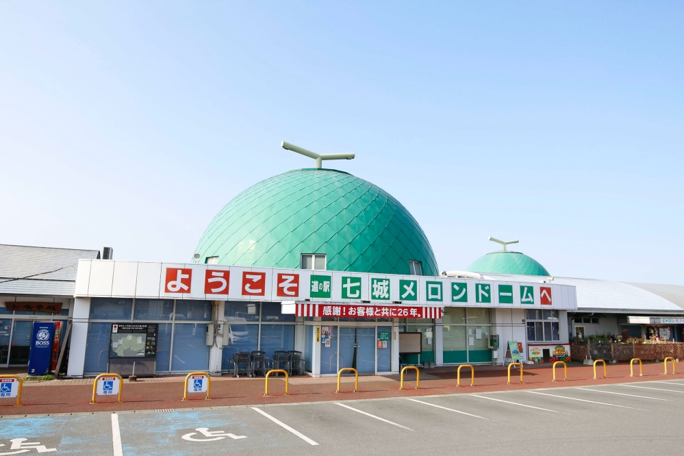 春節遊九州首選 親子寒假必訪的五大提案 熊本菊池市「親子五感體驗」：採草莓、手作熊本熊和菓子超療癒