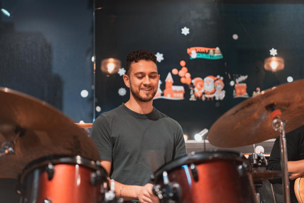 台北黑帽爵士咖啡酒吧，徜徉在夢想的律動裡