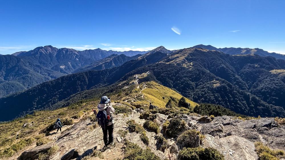 合歡北西北，漫遊於雲海稜線之巔