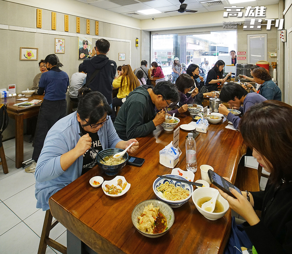 阿哲分享，自從圭賢到訪之後，日韓遊客絡繹不絕，遇到韓國假期，店內客人幾乎都是韓國人，因此還特別提供日