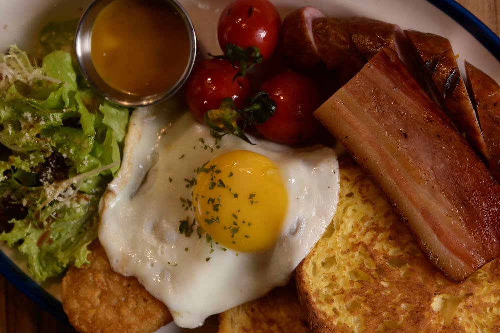 顛覆德州傳統的職人新作純豬肉煙燻香腸