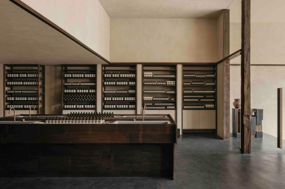 Aesop在通羅商圈開設品牌在泰國的第一家路面形象門市