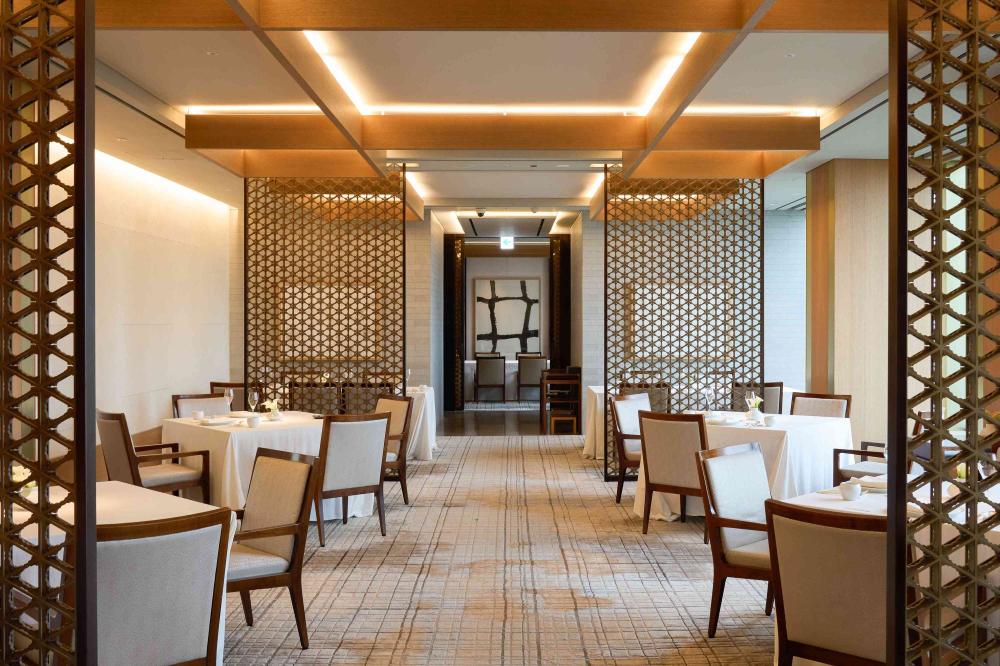 首爾新羅酒店旗下四間招牌餐廳，為韓國現代精緻料理樹立全球標竿