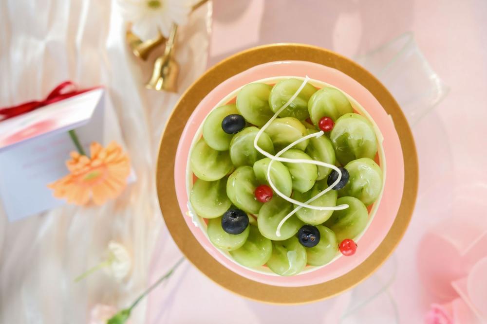 BLOOM｜玫瑰荔枝慕斯蛋糕 俯拍照