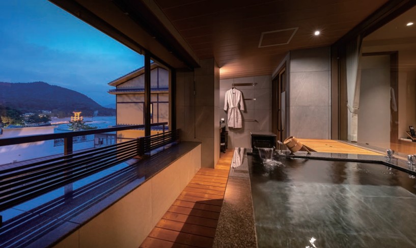 錦水館