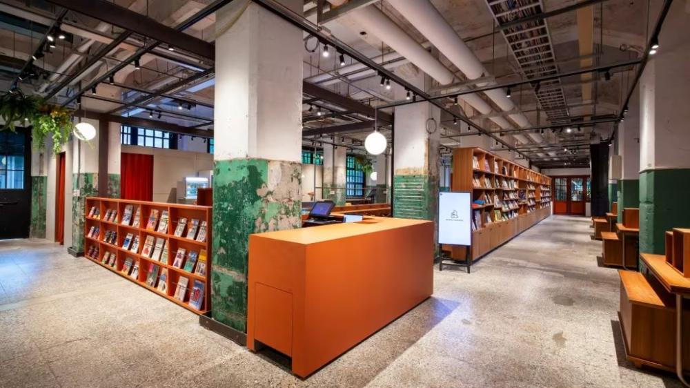 TSUTAYA BOOKSTORE蔦屋書店正式插旗松山文創園區