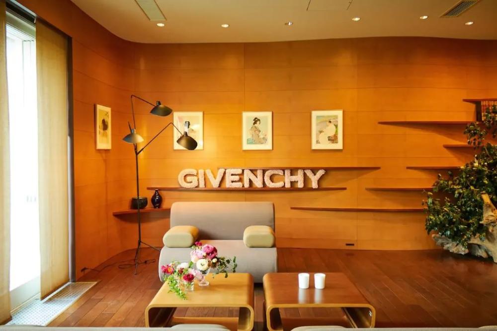 04 聯名合作_plantica x GIVENCHY WORLD TOUR TOKYO_照片：pl