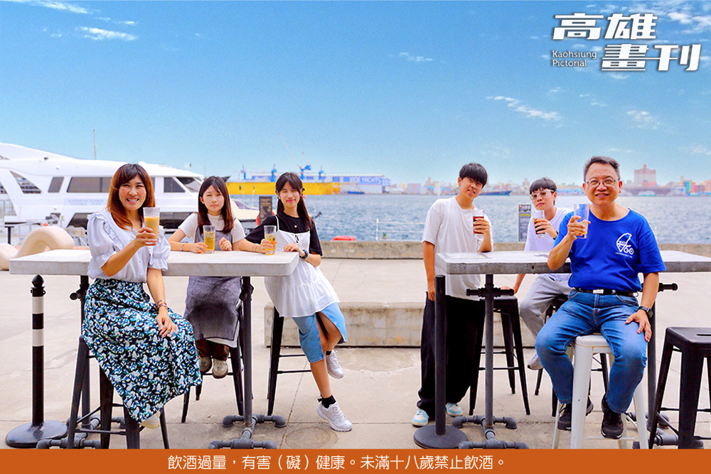 來到棧貳庫，掌門精釀餐酒館的開放式露台和無敵海景，把謝師宴變成城市級派對。（攝影/Carter）