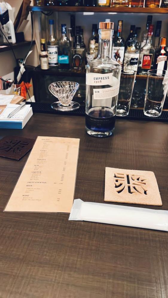 這裡沒有人滔滔不絕，大家都在跟自己、跟文字對話。