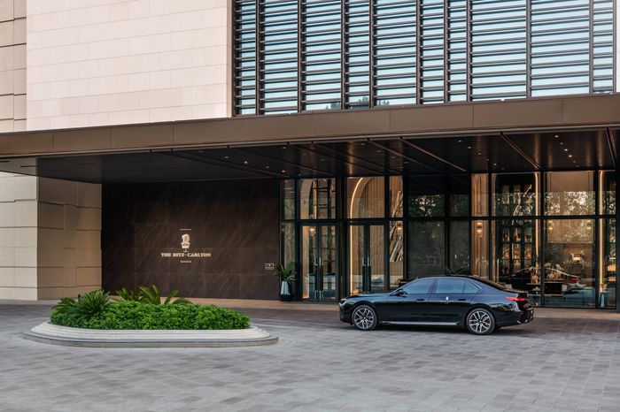 The Ritz-Carlton, Bangkok｜一樓門口接送區