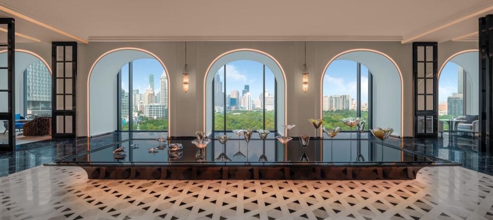 The Ritz-Carlton, Bangkok｜Lobby藝術作品Lily Pond