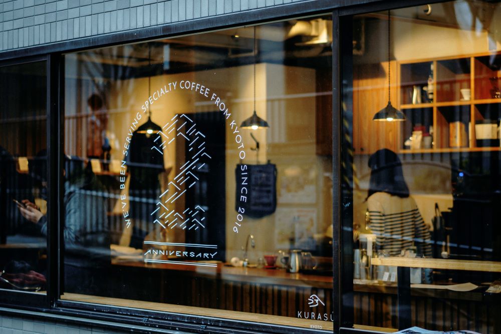 Kurasu Kyoto Stand