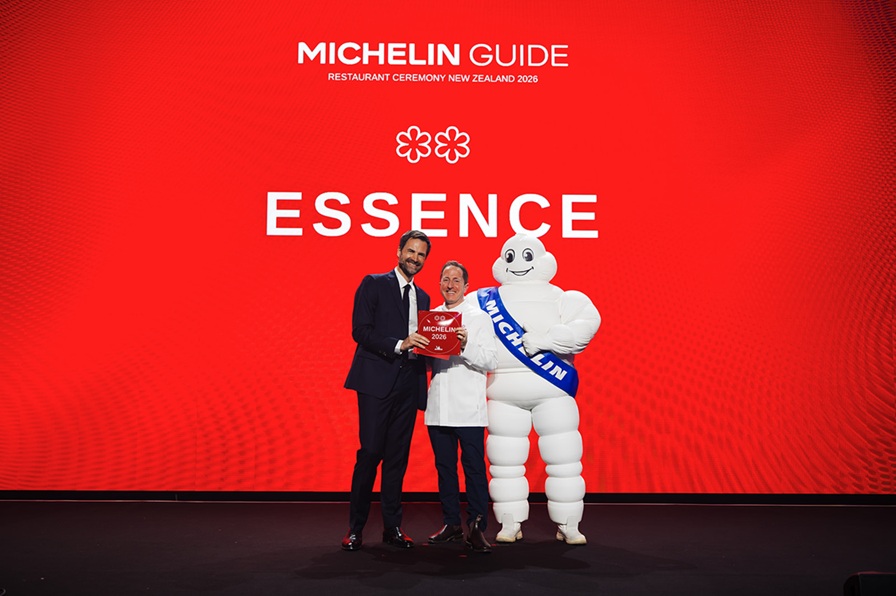 圖說：皇后鎮餐廳 Essence 獲《米其林指南》二星肯定，行政主廚 Paul Froggatt 將
