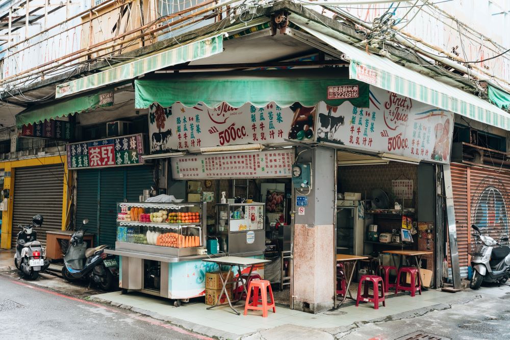 高雄左營福生果汁店木瓜牛奶