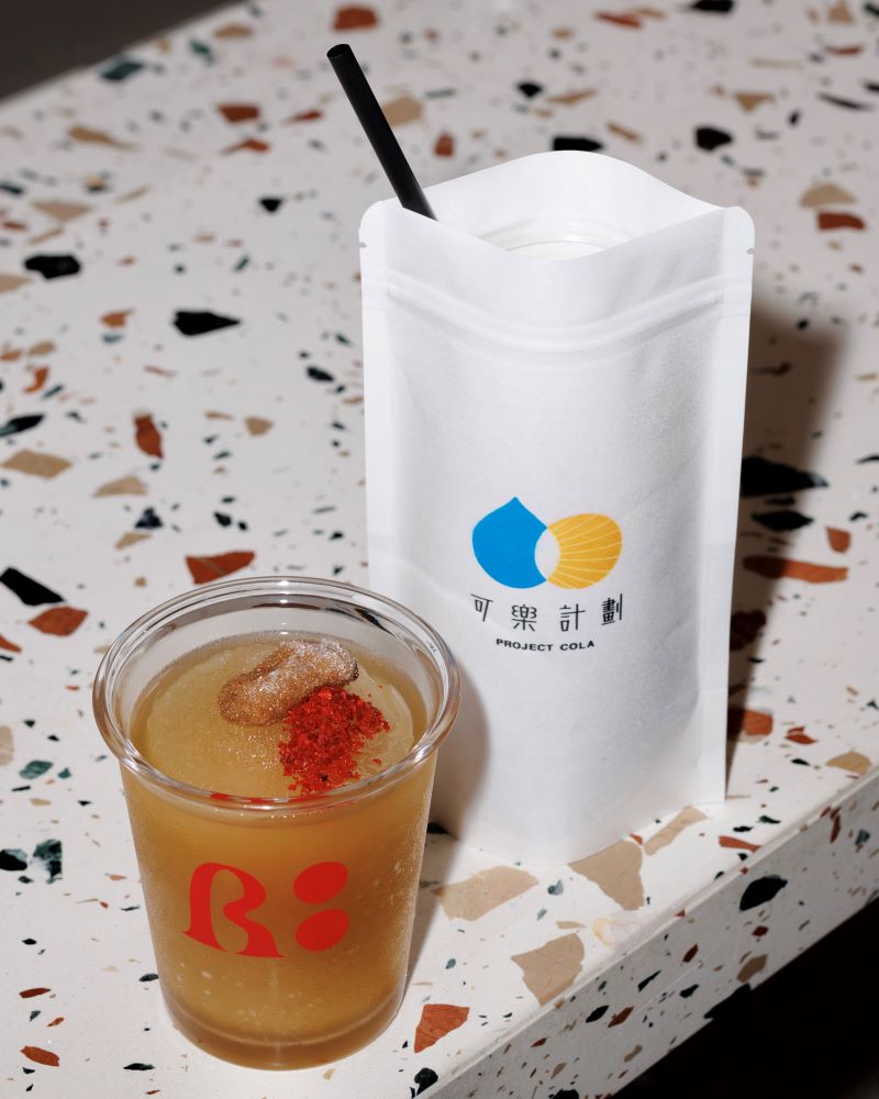 002 台南Project Cola 可樂計劃首度快閃胡志明市＿「西貢辣妹」加入辣羅望子，酸、甜、辛香與氣泡碰撞十分帶勁  (1)