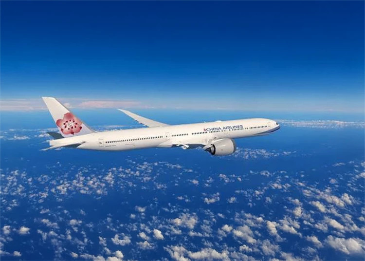 中華航空：兼顧空間與機能的成熟配置