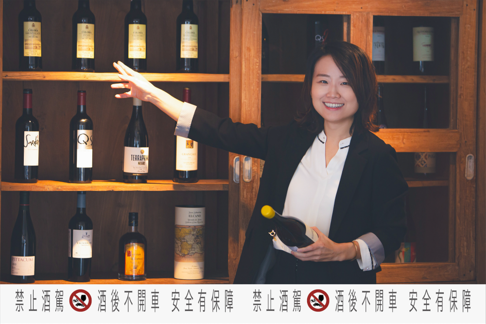 深杯子創辦人王依亭