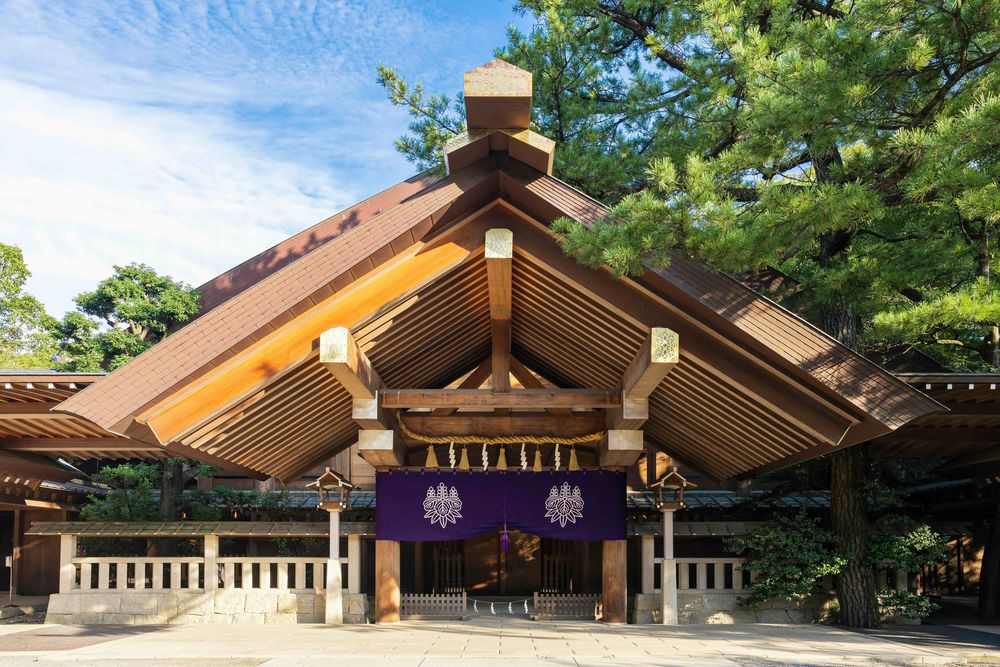 熱田神宮有1900年以上的歷史，是日本三大神社之一。
