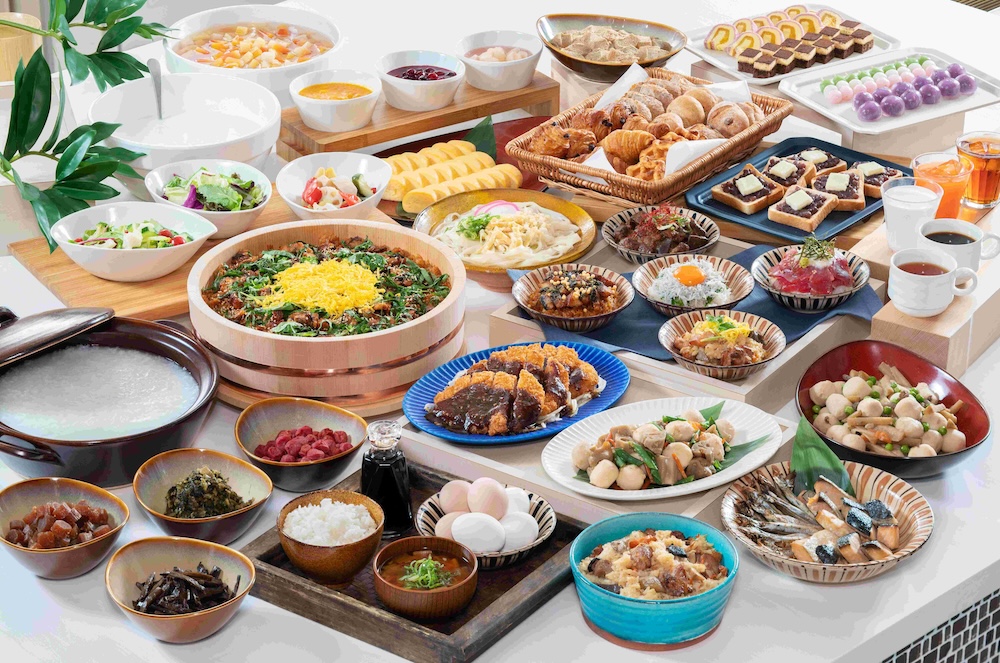 1.帶領旅人品嚐道地的「鰻魚飯三吃」與復古早餐文化（圖片由 Booking.com 提供）